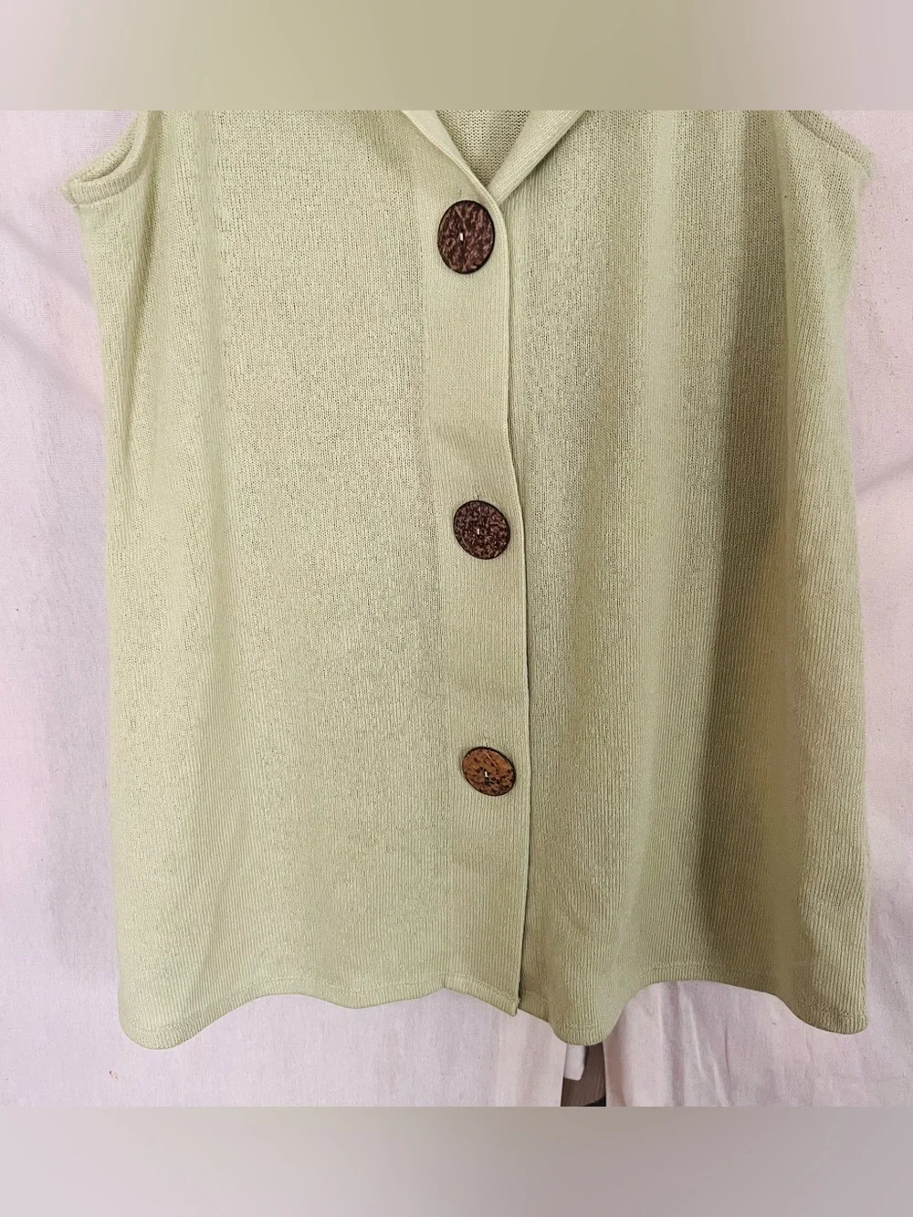 Soft Surroundings Sleeveless Button Front Top